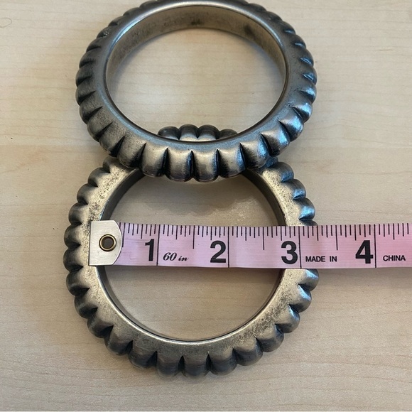 Silver Antiqued Textured Bangles 1 Pair - Picture 9 of 10